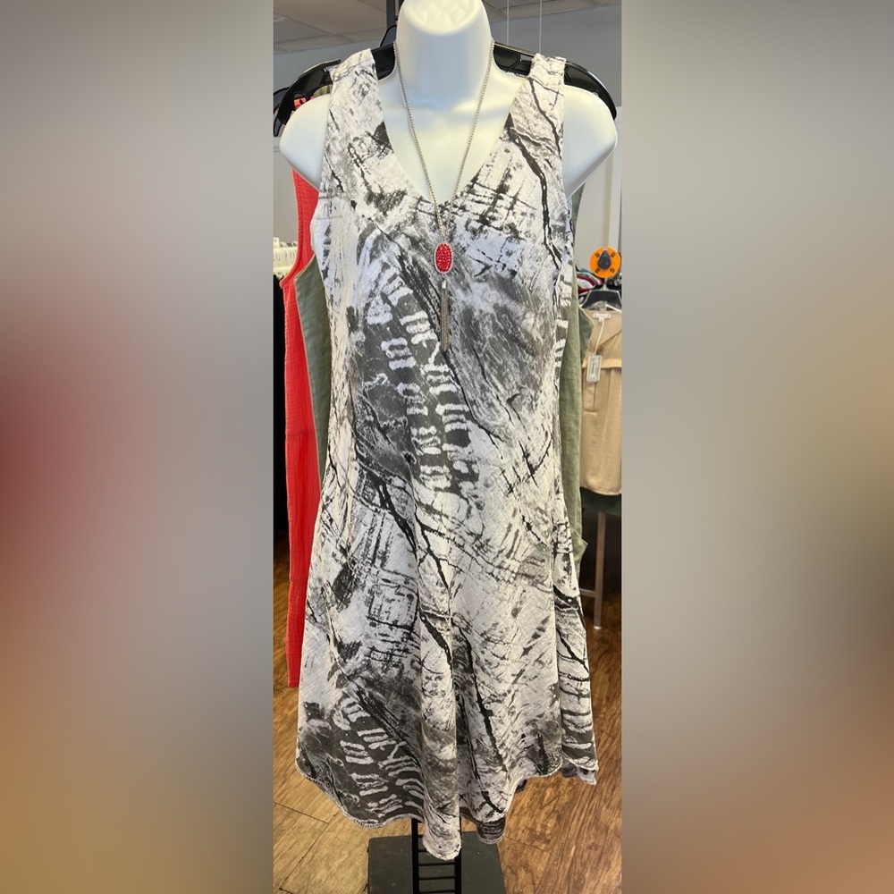 Charlie B sleeveless Linen gray dress New Women’s size L